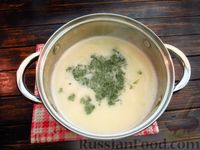 Фото приготовления рецепта: Картофельно-сметанный суп - шаг №12