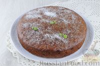 Фото приготовления рецепта: Пирог-коврижка с малиновым вареньем (на кефире) - шаг №11