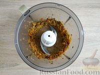 Фото приготовления рецепта: Закуска из солёных огурцов "как грибы" - шаг №8