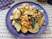Фото к рецепту: Картошка, тушенная с замороженными овощами