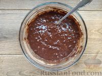 Фото приготовления рецепта: Шоколадный пирог без сахара и муки - шаг №5