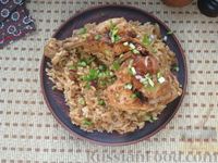 Фото приготовления рецепта: Куриные окорочка с рисом и соевым соусом, на сковороде - шаг №13