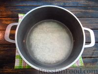 Фото приготовления рецепта: Тефтели из печени с рисом и сыром в сметанно-томатном соусе - шаг №2
