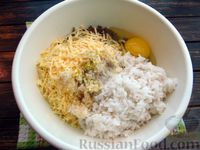 Фото приготовления рецепта: Тефтели из печени с рисом и сыром в сметанно-томатном соусе - шаг №8