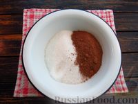 Фото приготовления рецепта: Медовый пирог на кефире, с шоколадной глазурью - шаг №13