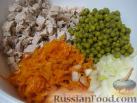 Фото приготовления рецепта: Салат «Купеческий» со свининой - шаг №9