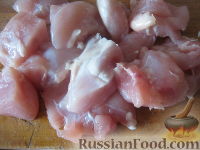 Фото приготовления рецепта: Рассольник из мяса курицы - шаг №2