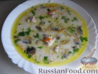 Фото приготовления рецепта: Сырный суп с фрикадельками - шаг №14