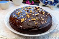 Фото приготовления рецепта: Медовый пирог на кефире, с шоколадной глазурью - шаг №18