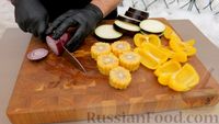 Фото приготовления рецепта: Куриное филе с овощами на гриле - шаг №2
