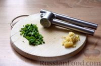 Фото приготовления рецепта: Рулетики из лаваша с картошкой и грибами - шаг №6