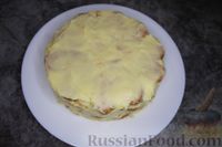 Фото приготовления рецепта: Торт "Наполеон" из слоёного печенья, с бананом и заварным кремом - шаг №10