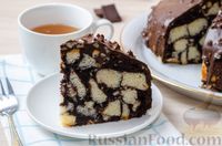 Фото приготовления рецепта: Пятнистый кекс из двух видов теста, с шоколадной глазурью и орехами - шаг №26