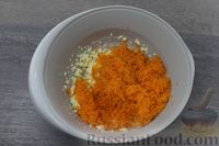 Фото приготовления рецепта: Морковное печенье с орехами - шаг №4
