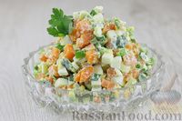 Фото приготовления рецепта: Яичный салат с морковью и луком - шаг №9