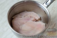 Фото приготовления рецепта: Суп-пюре из брокколи с курицей - шаг №2
