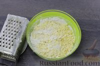 Фото приготовления рецепта: Хрустящие солёные крекеры - шаг №3