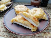 Фото приготовления рецепта: Курица по-французски с консервированным ананасом и сыром (в духовке) - шаг №9