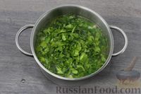 Фото приготовления рецепта: Суп с фасолью, шпинатом и фрикадельками - шаг №10