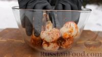 Фото приготовления рецепта: Шампиньоны на гриле (два варианта: с паприкой и фаршированные сыром) - шаг №1