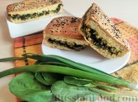 Фото приготовления рецепта: Заливной пирог со шпинатом и яйцами - шаг №20