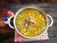 Фото приготовления рецепта: Горохово-грибной суп с горчицей - шаг №18