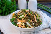 Фото к рецепту: Салат из морской капусты с морковью и яйцом