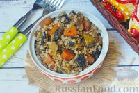 Фото приготовления рецепта: Гречка с грибами, морковью и пряностями (на сковороде) - шаг №8