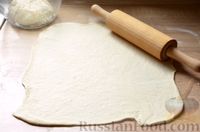 Фото приготовления рецепта: Хлеб-гармошка с сыром, черемшой и базиликом - шаг №10