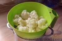 Фото приготовления рецепта: Цветная капуста, запечённая с сыром и сметаной - шаг №4