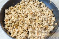 Фото приготовления рецепта: Лазанья из лаваша с курицей, грибами и соусом бешамель - шаг №7
