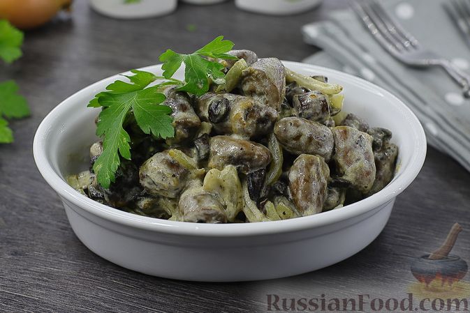 Куриные сердечки с грибами