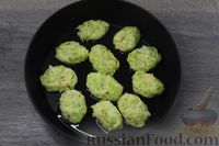 Фото приготовления рецепта: Котлеты из молодой капусты с сыром - шаг №11