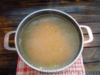 Фото приготовления рецепта: Чечевичный суп-пюре со щавелем, на курином бульоне - шаг №8