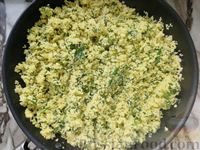 Фото приготовления рецепта: Кускус со шпинатом в сливочном соусе - шаг №11