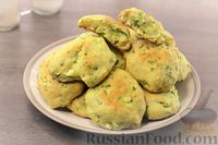Фото к рецепту: Ленивые бездрожжевые пирожки с яйцом и зеленью, на кефире (в духовке)