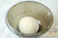 Фото приготовления рецепта: Дрожжевой пирог "Улитка" с сахарной корочкой - шаг №8