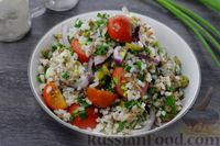 Фото приготовления рецепта: Салат с тунцом, рисом и помидорами черри - шаг №11
