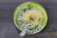 Фото приготовления рецепта: Лаваш с творогом, щавелем и сыром (на сковороде) - шаг №6