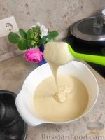 Фото приготовления рецепта: Кекс на растительном масле - шаг №8
