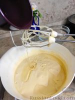 Фото приготовления рецепта: Кекс на растительном масле - шаг №7