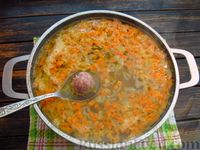 Фото приготовления рецепта: Суп с мясными фрикадельками и клёцками - шаг №20