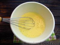 Фото приготовления рецепта: Творожная лепёшка с капустой - шаг №4