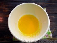 Фото приготовления рецепта: Суп со щавелем, макаронами и яичной паутинкой - шаг №14