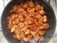 Фото приготовления рецепта: Булгур с мясом и фасолью в томатном соусе - шаг №5