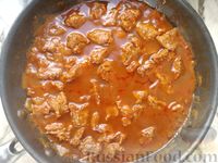 Фото приготовления рецепта: Булгур с мясом и фасолью в томатном соусе - шаг №12