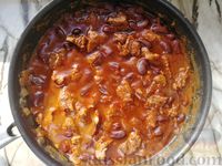 Фото приготовления рецепта: Булгур с мясом и фасолью в томатном соусе - шаг №14
