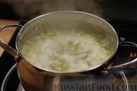 Фото приготовления рецепта: Кабачковый суп-пюре с плавленым сыром - шаг №5