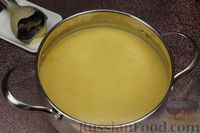 Фото приготовления рецепта: Кабачковый суп-пюре с плавленым сыром - шаг №12