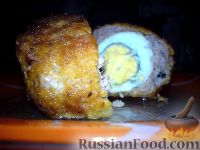 Фото к рецепту: Мясные колобки с яйцом
